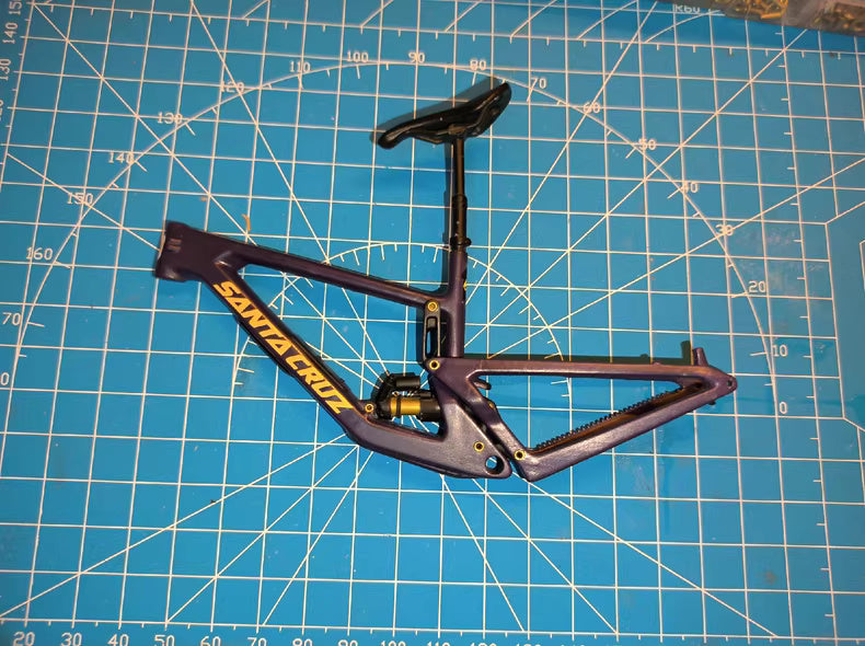 Santa Cruz Nomad Full Suspension MTB Scale Model | V10 Megatower Bullit Bronson Hightower 5010 Tallboy Chameleon Miniature Bike Model