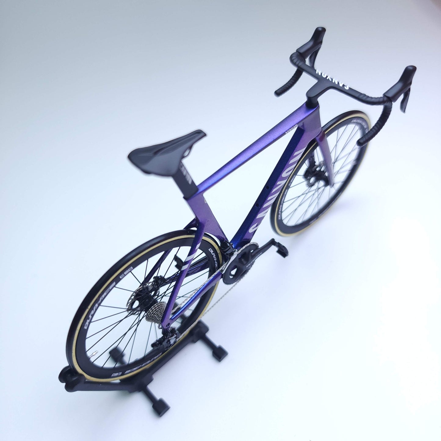 Canyon Aeroad CF SLX CFR ミニチュア モデル 1:12 ロードバイク | MVDP 友人や自分自身へのギフト |スケールモデル オーダーメイド 超リアル