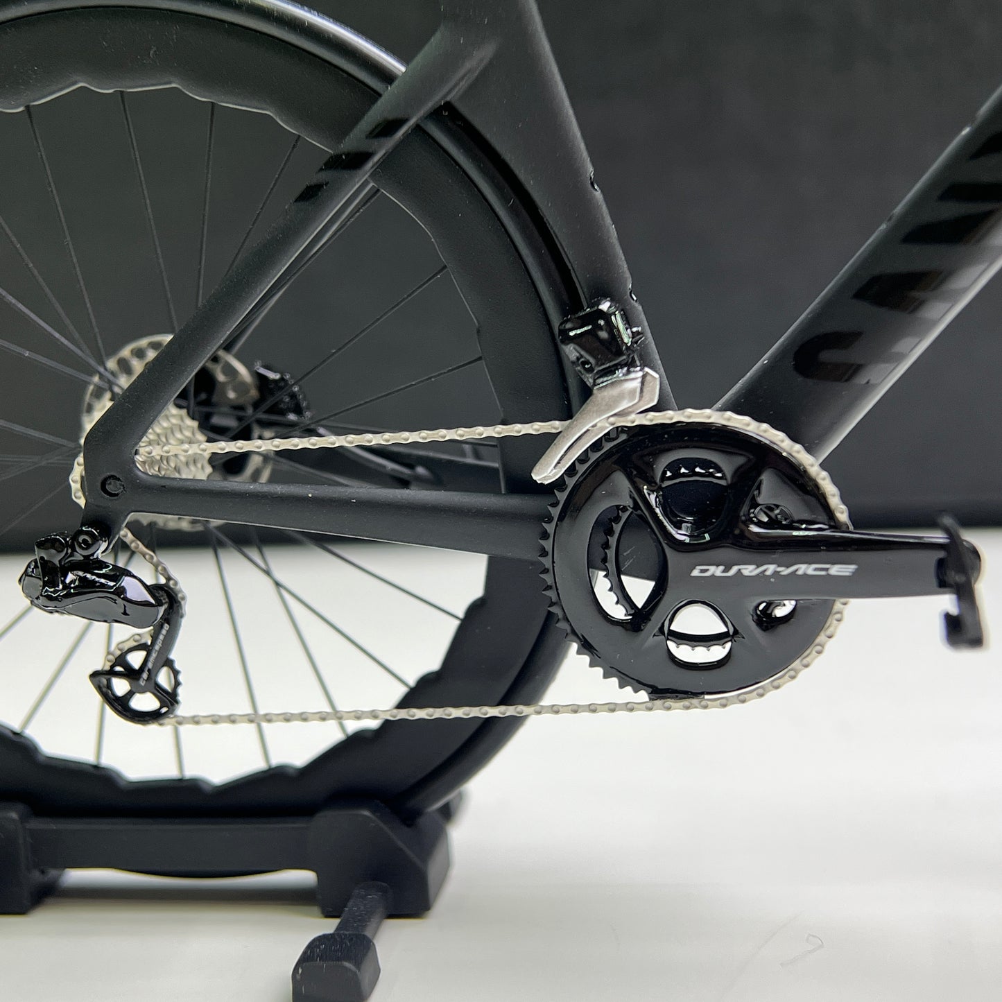 Canyon Aeroad CF SLX CFR Miniaturmodell 1:12 Rennrad | MVDP-Geschenk für deinen Partner oder dich selbst | Maßgeschneidertes, äußerst realistisches Modell