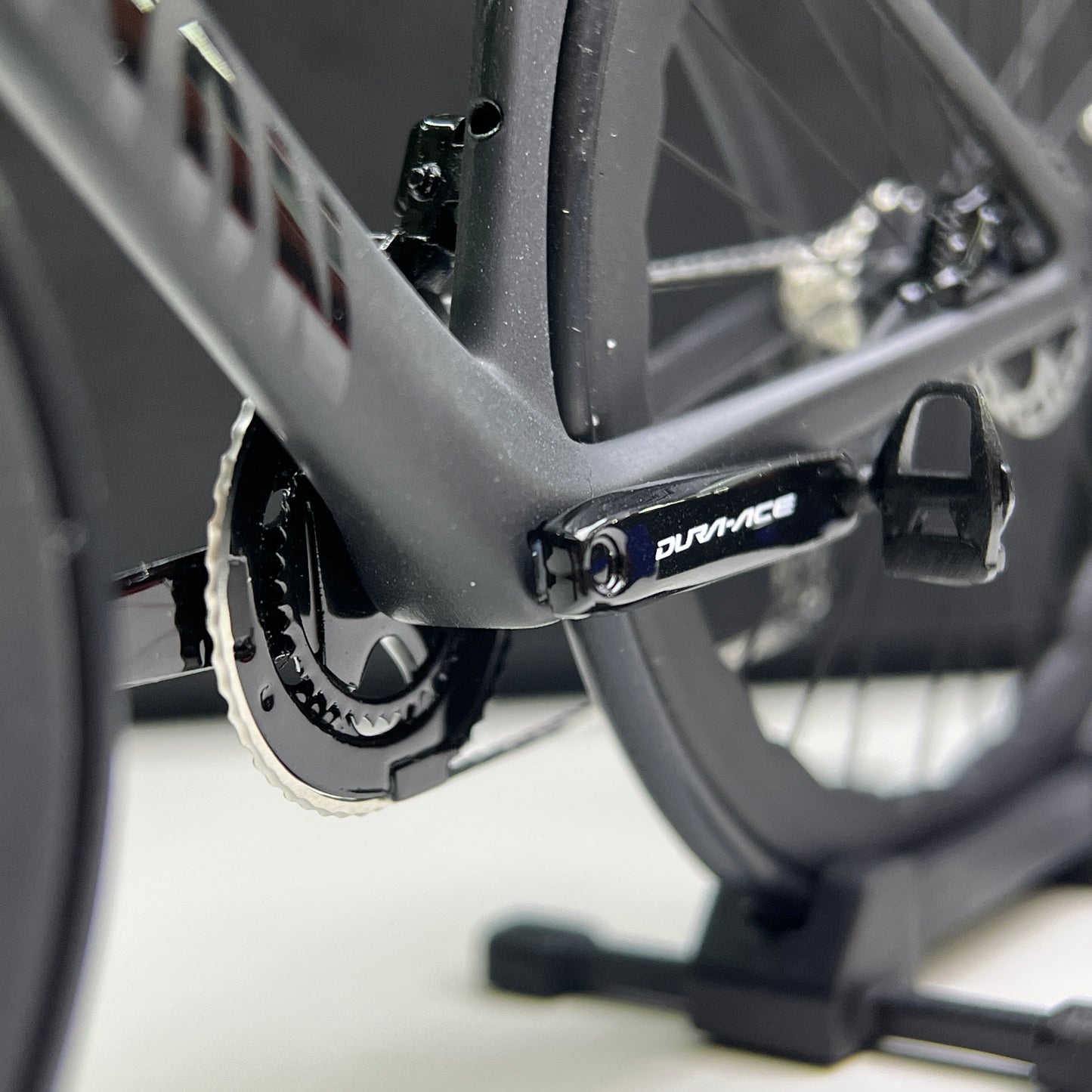 Canyon Aeroad CF SLX CFR Miniaturmodell 1:12 Rennrad | MVDP-Geschenk für deinen Partner oder dich selbst | Maßgeschneidertes, äußerst realistisches Modell