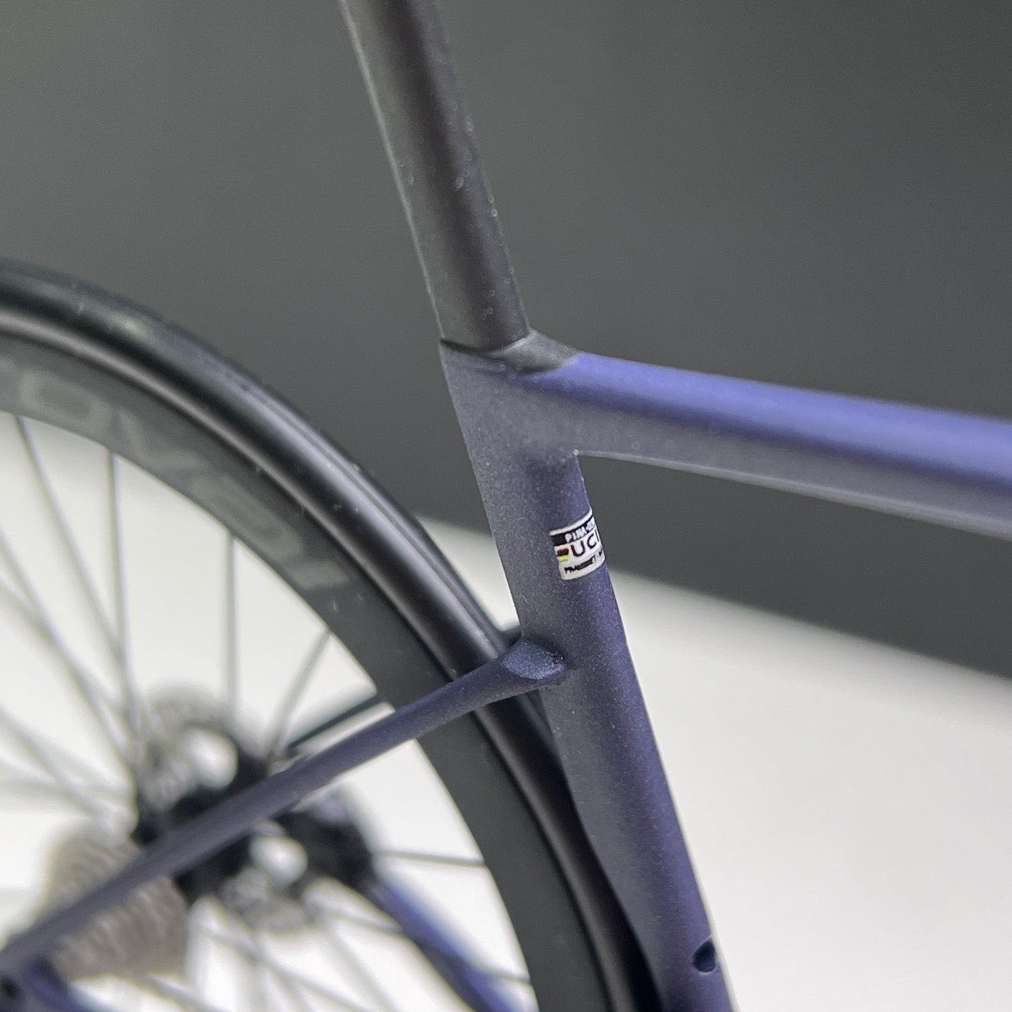 Specialized Miniatures Modell 1:12 Sworks SL7 SL8 Venge Aethos Rennrad | Geschenk für Ihren Partner oder sich selbst. Maßstabsgetreues Modell