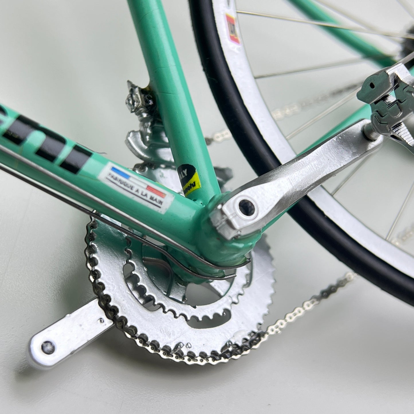 Bianchi Oltre XR4 Specialissima Miniaturas Modelo 1:12 Bicicleta de Carretera | Regalo para tu pareja o para ti mismo | Modelo a escala | Ultra realista hecho a medida