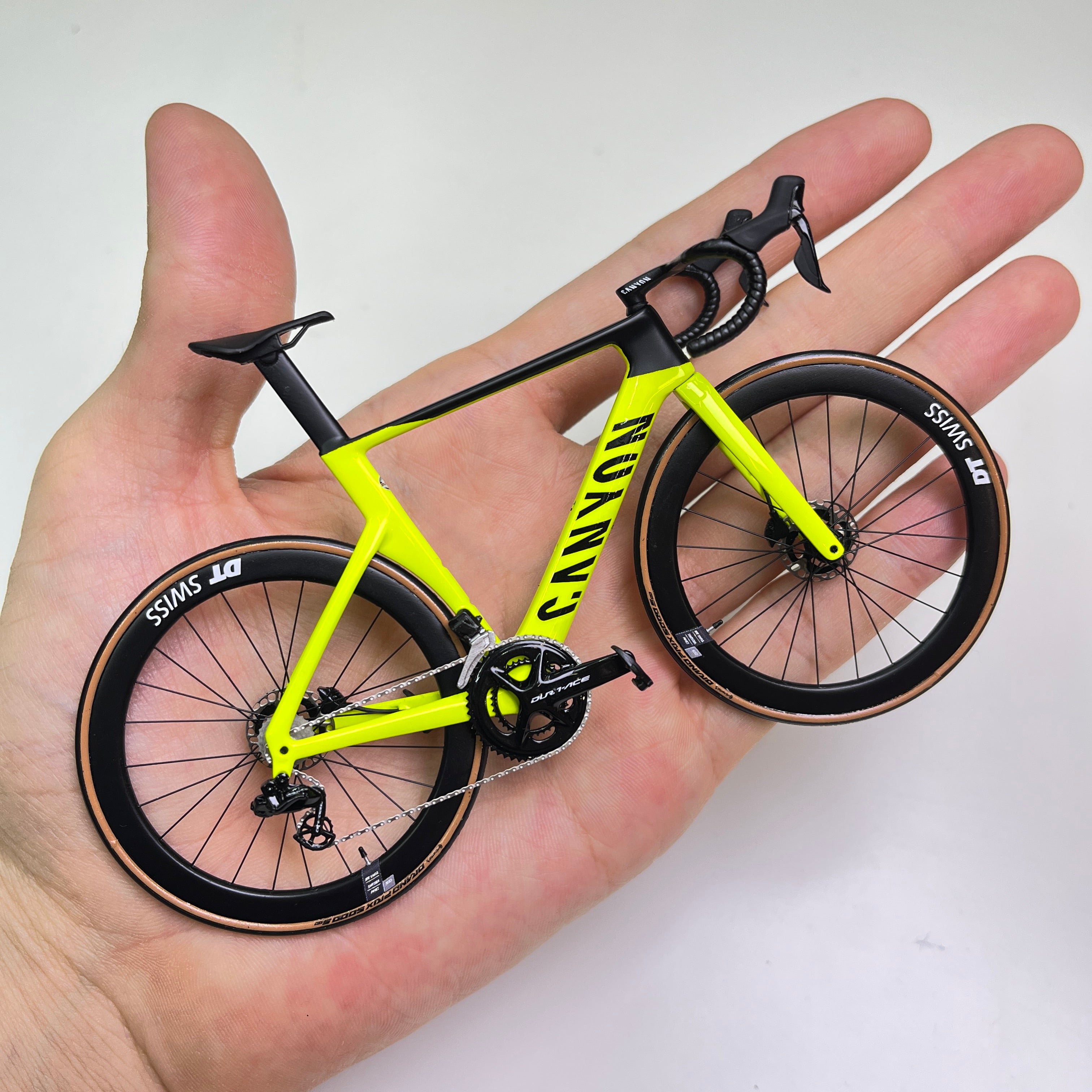 speelset miniatuur racefiets 17 cm rood speelset miniatuur racefiets 17 cm rood
