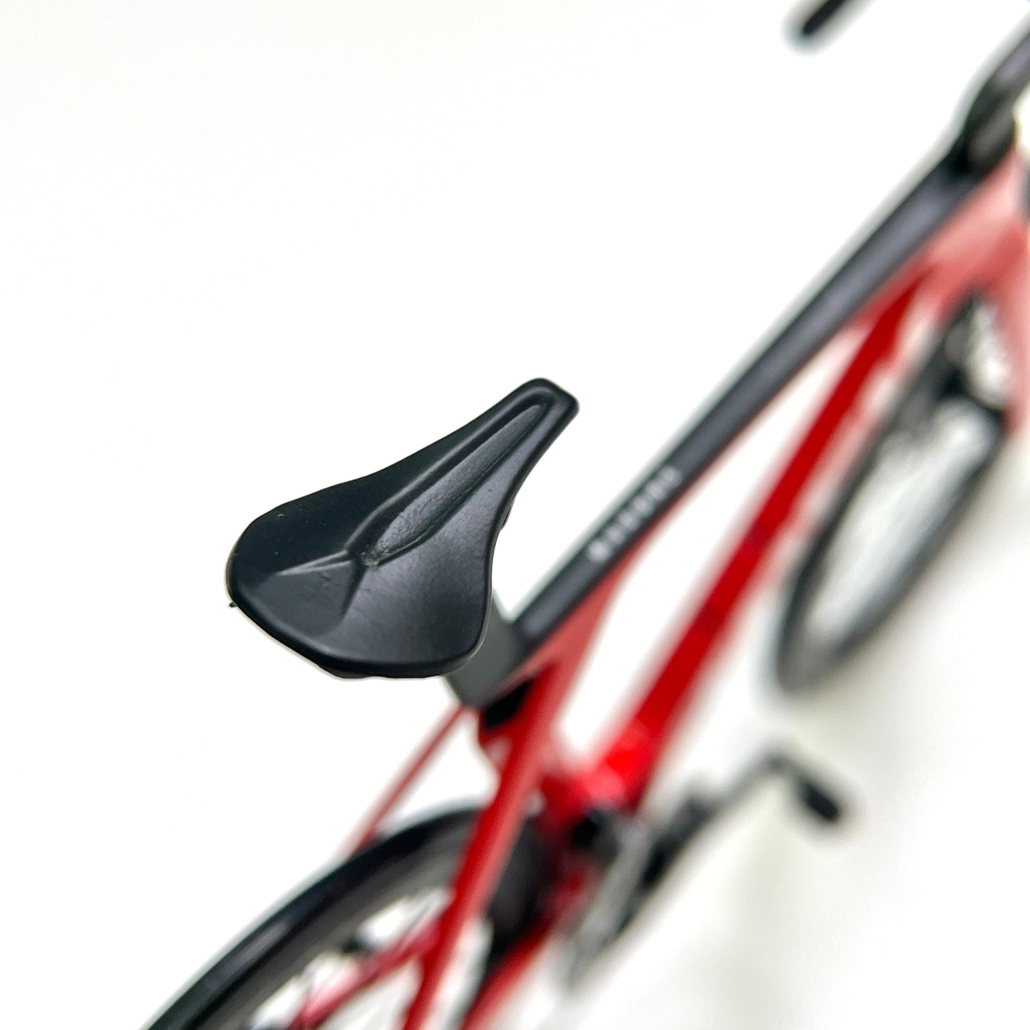 Trek Madone Gen 6 7 Miniaturas Modelo 1:12 Bicicleta de carretera | Regalo para tu pareja o para ti mismo | Modelo a escala | Ultra realista hecho a medida