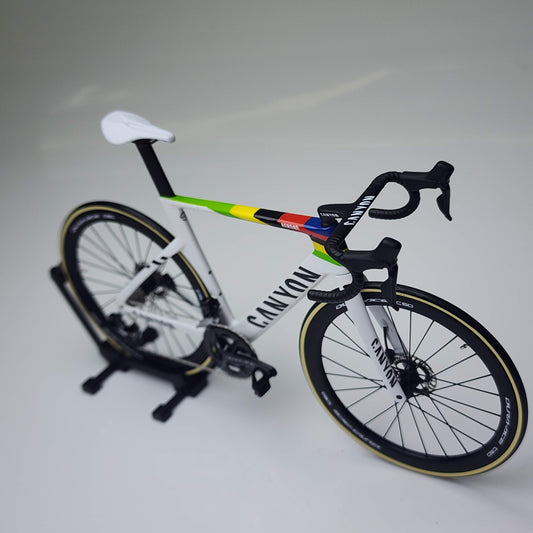 Canyon Aeroad MVDP CF SLX CFR Miniatures Roadbike Model | Ultra Realistic Scale Model