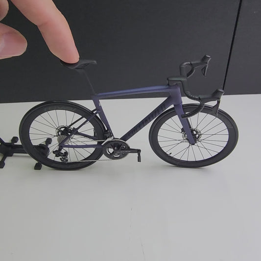 Specialized Tarmac SL8 Blue Onyx Miniatures Model 1:12 | Sworks Roadbike | Scale Models