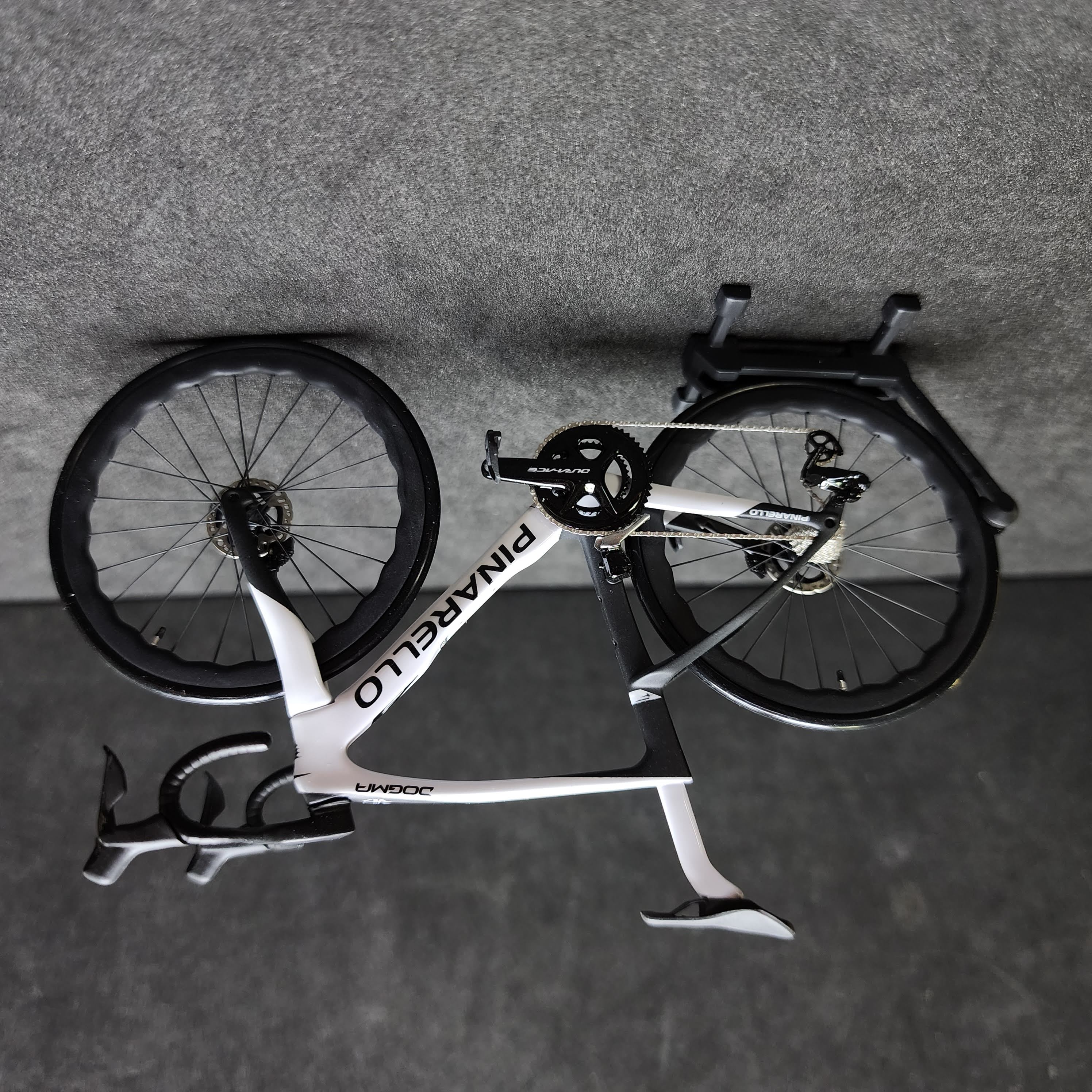 Pinarello Dogma F X F12 F10 F8 Miniature Model 1:12 | Gift for your mate or  yourself | Scale Model | Custom-Made Miniatures Model – Miniature Cycling