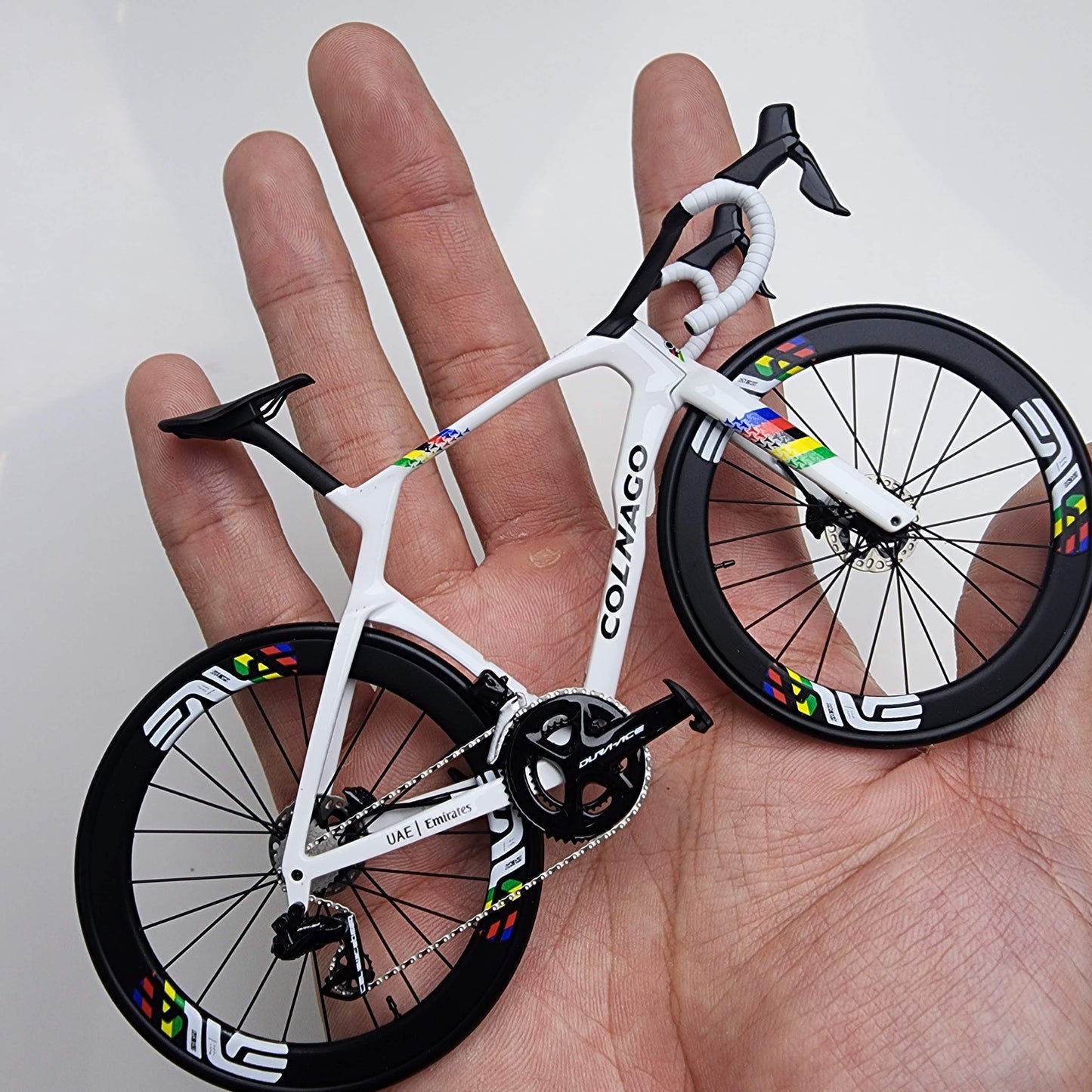 Bianchi Oltre XR4 Specialissima 미니어처 모델 1:12 로드바이크 | 친구나 자신을 위한 선물 | 스케일 모델 | 맞춤형 초현실적