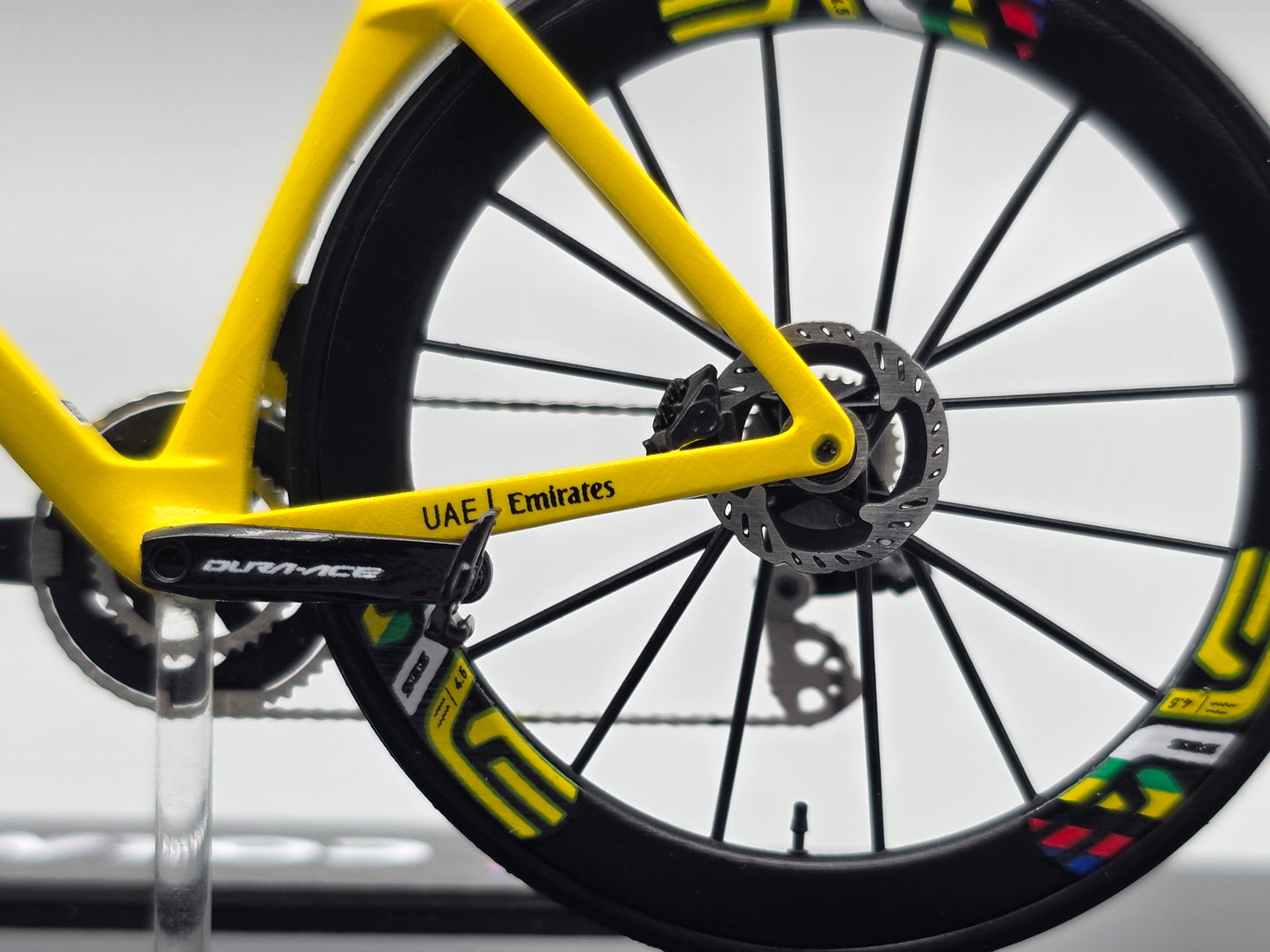 1:18 Colnago Y1Rs Miniatures Model Roadbike Display | Scale Model | Custom-Made Ultra Realistic