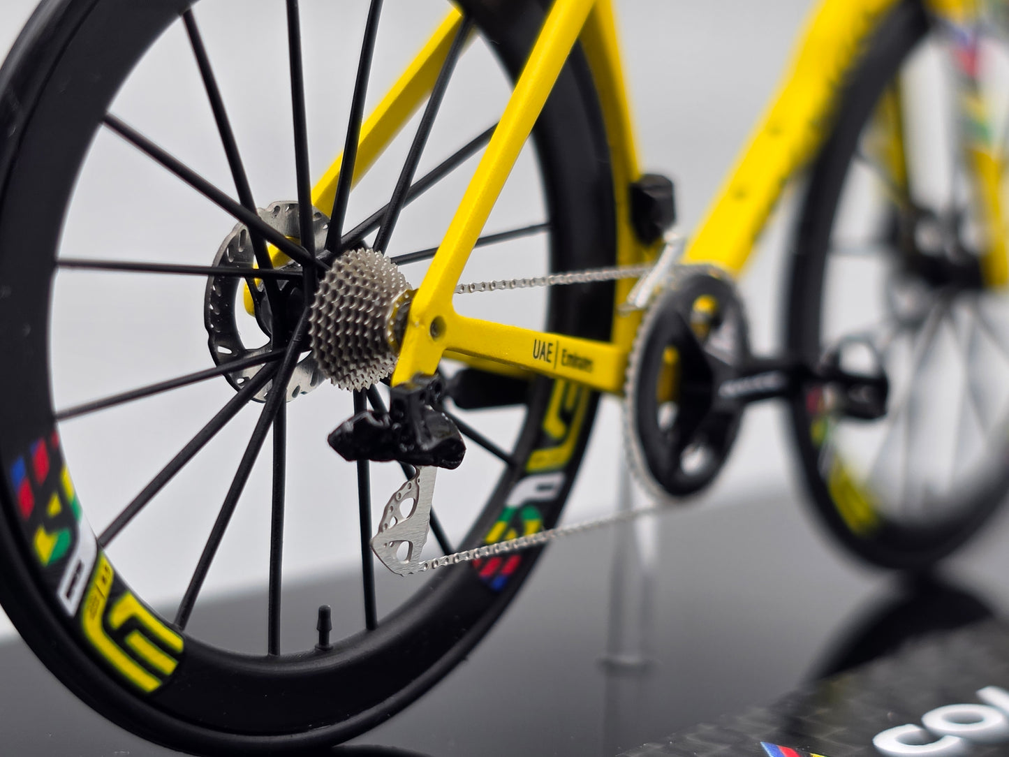 1:18 Colnago Y1Rs Miniatures Model Roadbike Display | Scale Model | Custom-Made Ultra Realistic