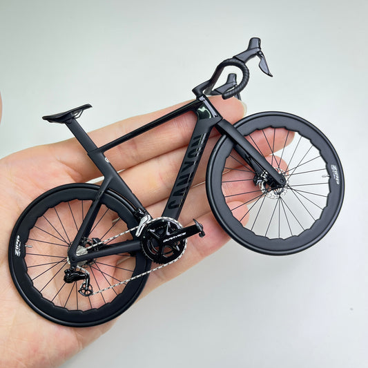 Canyon Aeroad CF SLX CFR Miniaturmodell 1:12 Rennrad | MVDP-Geschenk für deinen Partner oder dich selbst | Maßgeschneidertes, äußerst realistisches Modell