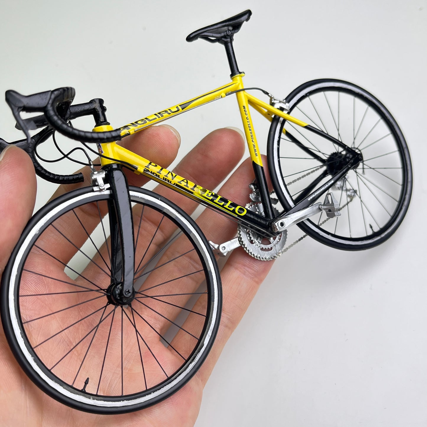 Pinarello Angliru Miniatures Model 1:12 Roadbike | Scale Model | Custom-Made Ultra Realistic