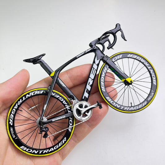 Trek Madone 9 Miniatures Model 1:12 Roadbike Cancellara | Scale Models | Custom-Made Ultra Realistic