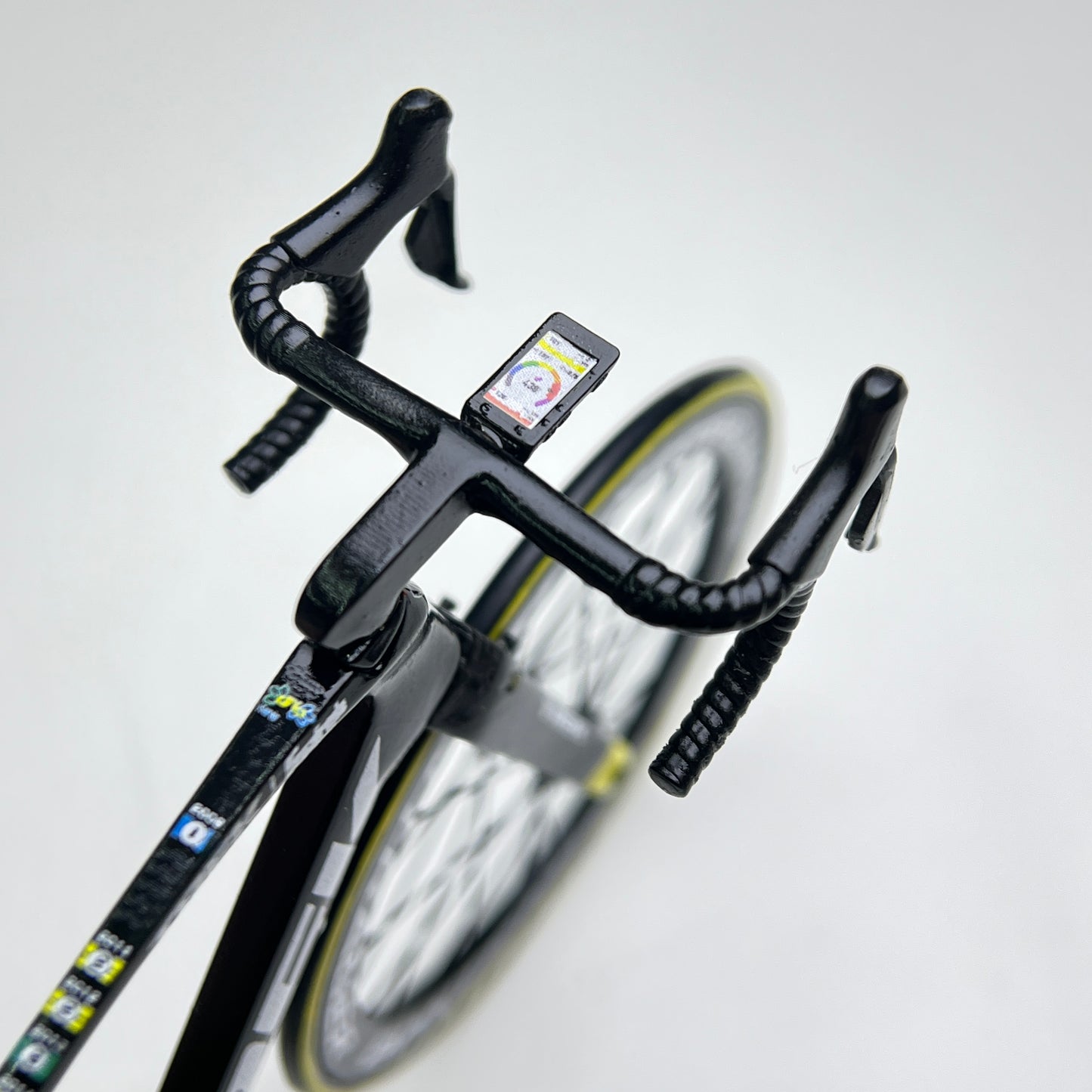 Trek Madone 9 Miniatures Model 1:12 Roadbike Cancellara | Scale Models | Custom-Made Ultra Realistic