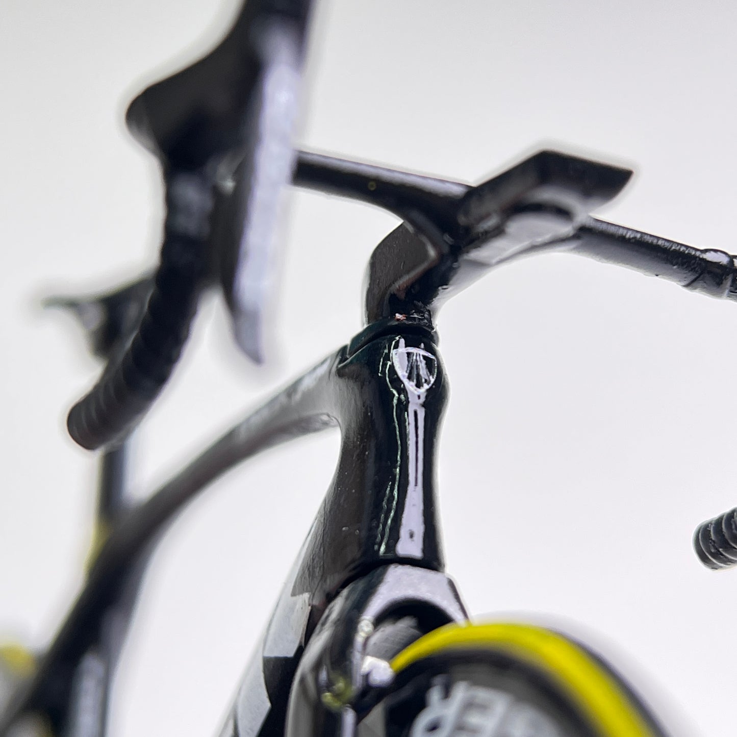 Trek Madone 9 Miniatures Model 1:12 Roadbike Cancellara | Scale Models | Custom-Made Ultra Realistic