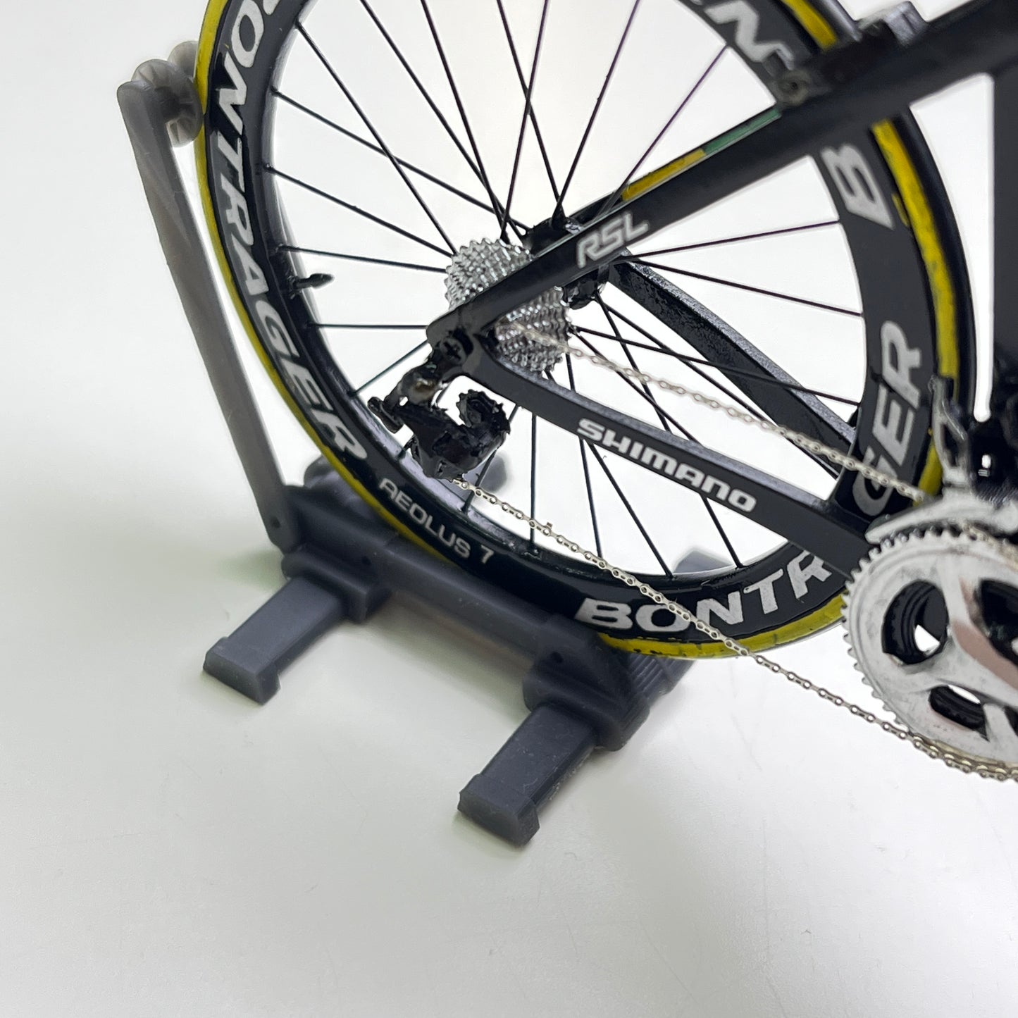 Trek Madone 9 Miniatures Model 1:12 Roadbike Cancellara | Scale Models | Custom-Made Ultra Realistic