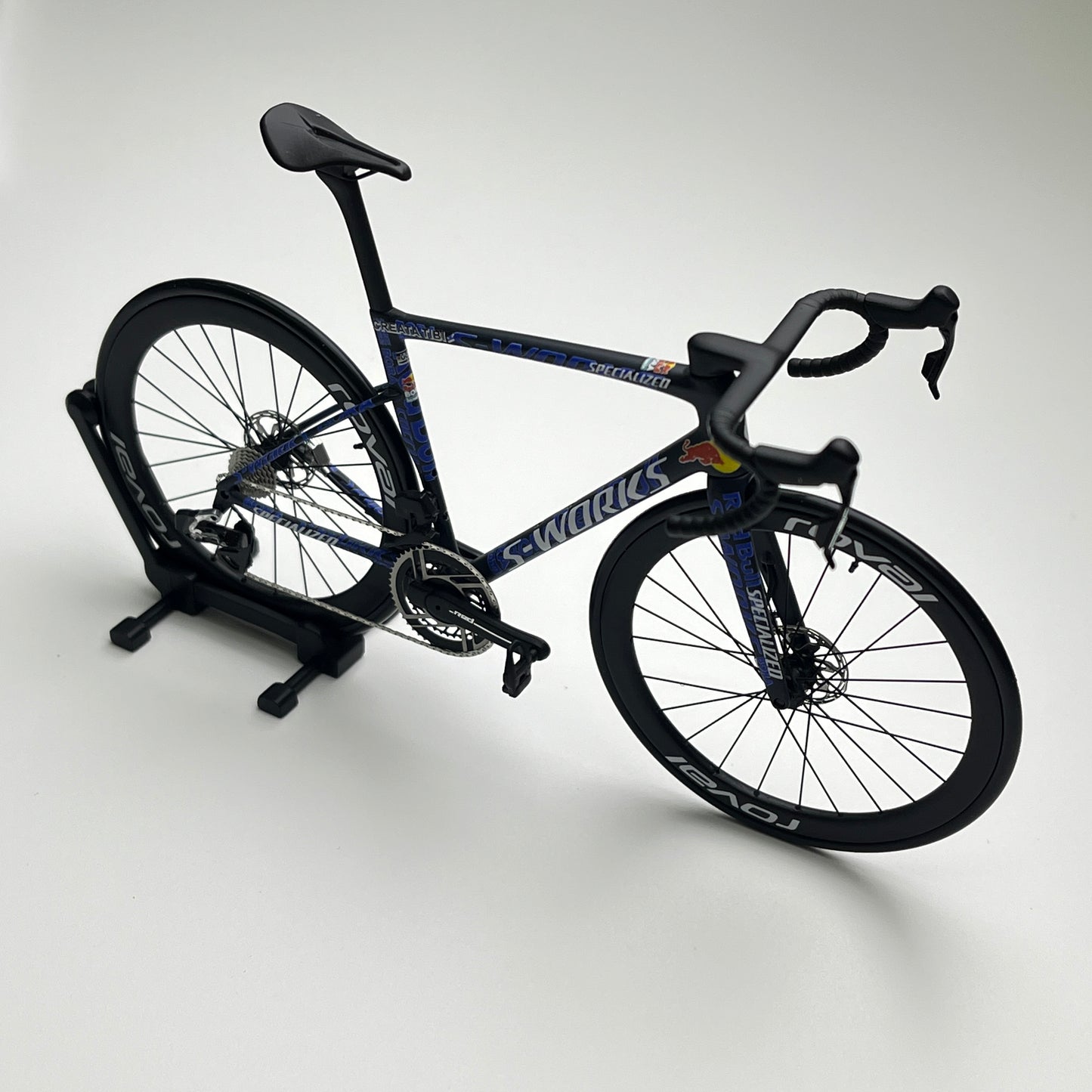 Specialized S-Works Tarmac SL8 LTD Red Bull 2025 TdF Miniatures Model 1:12 Compilation | Sworks Roadbike | Scale Models (Copy)