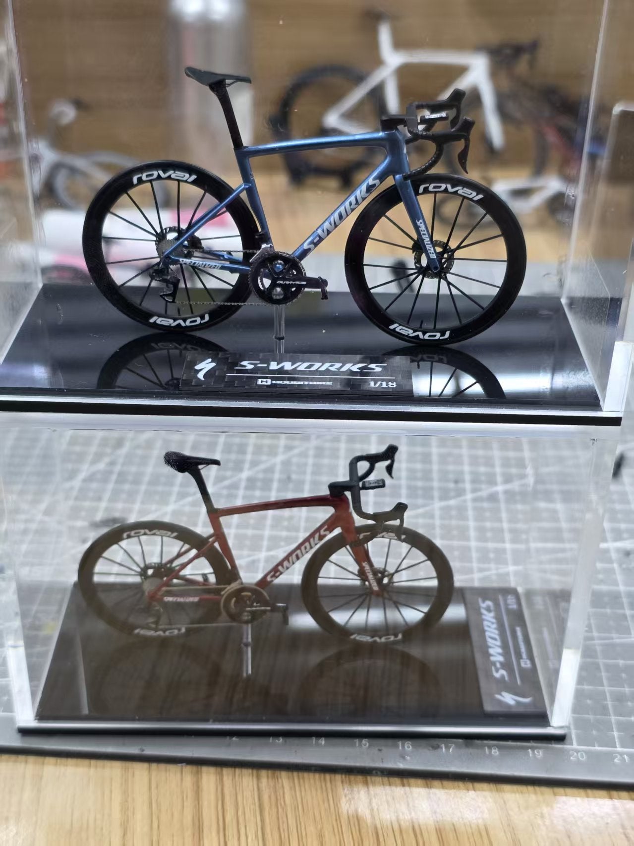 1:18 Specialized SL8 Single Colour Miniatures Model Roadbike Display | Scale Model | Custom-Made Ultra Realistic