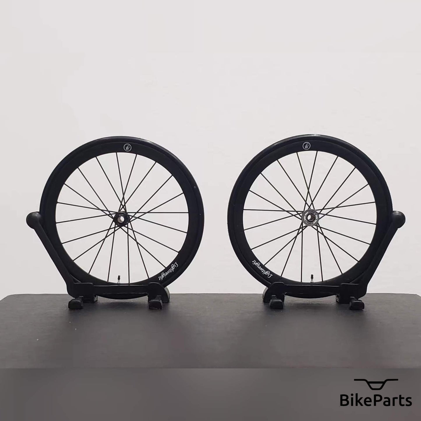 Hjulalternativ | Miniatyrmodell 1:12 | Lättvikts Princeston Carbon Work Zipp Dura Ace Roval Rapi CLX II