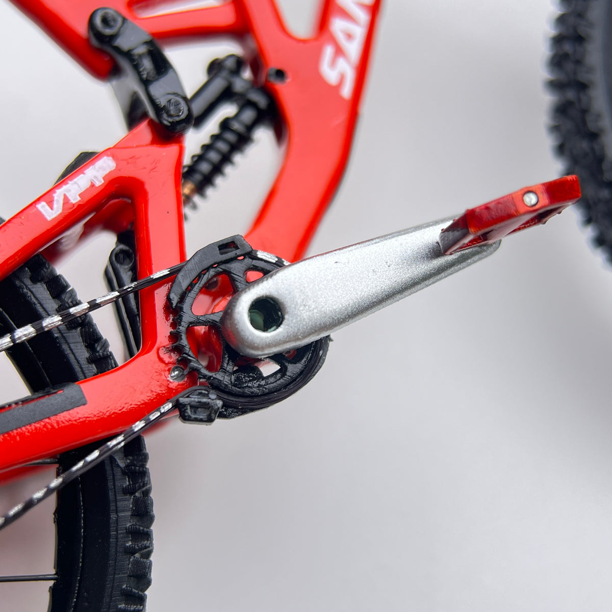 Santa Cruz V10 Scale Model | Miniature Bike Model