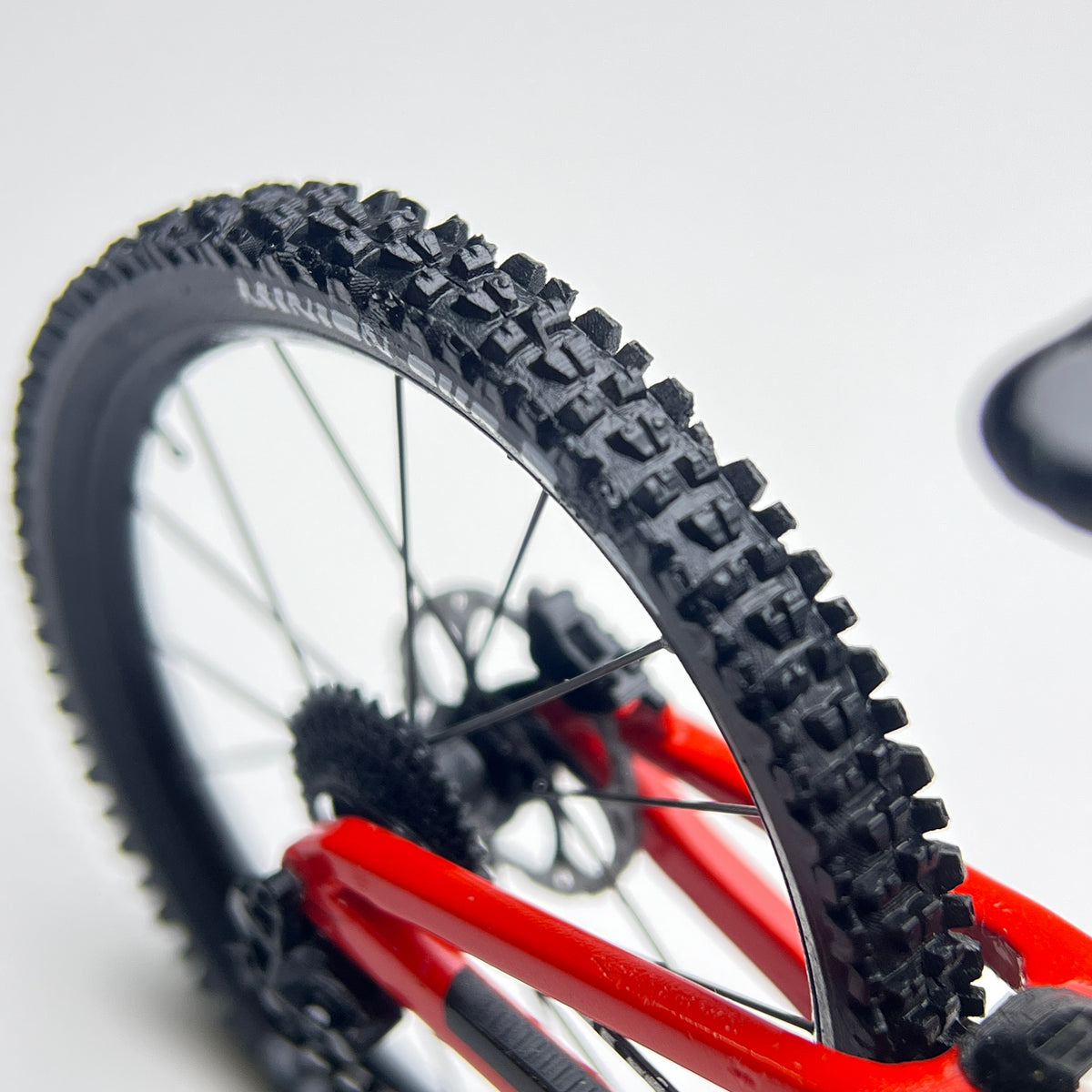 Santa Cruz V10 Scale Model | Miniature Bike Model