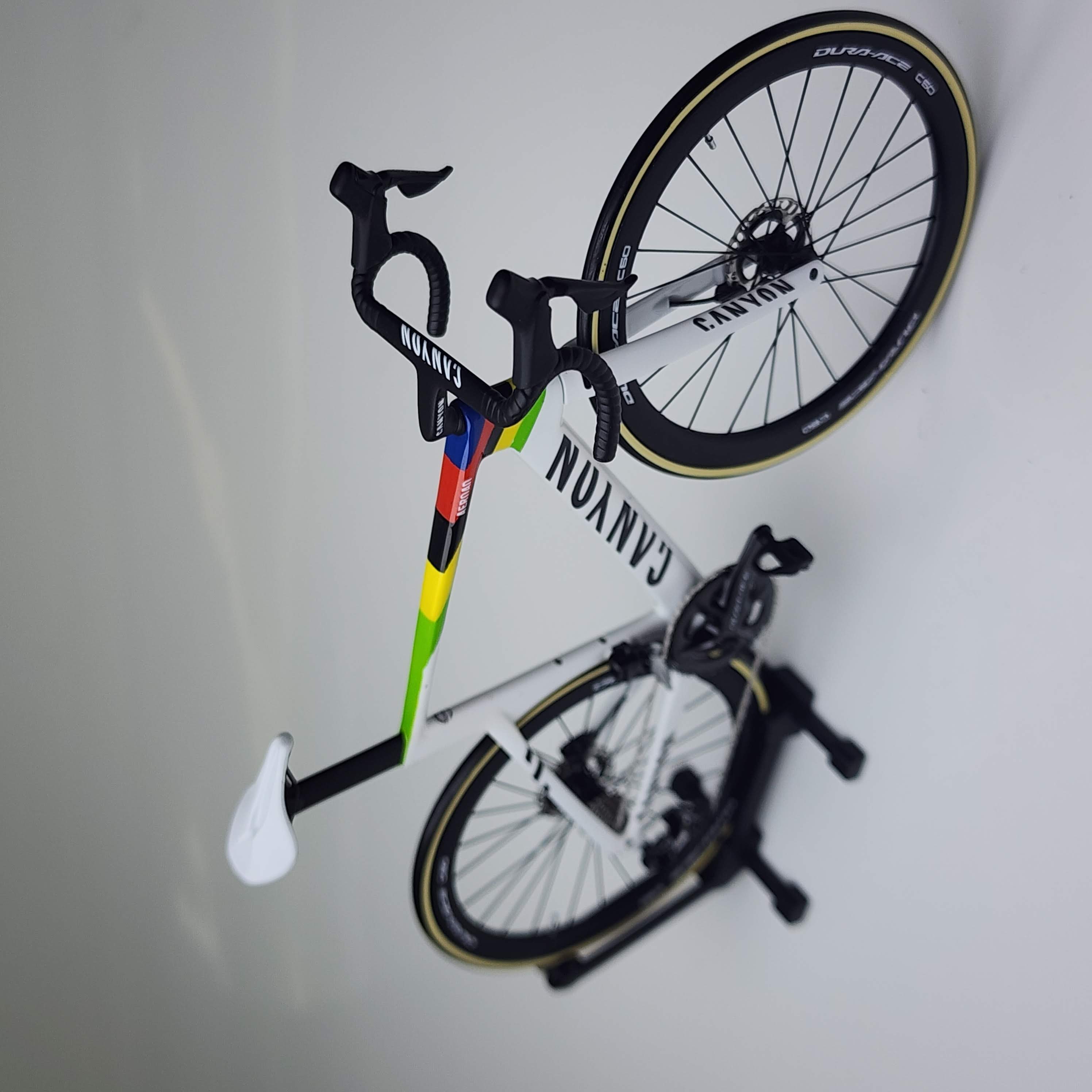 Canyon Aeroad CF SLX CFR Miniatures Roadbike Model Compilation