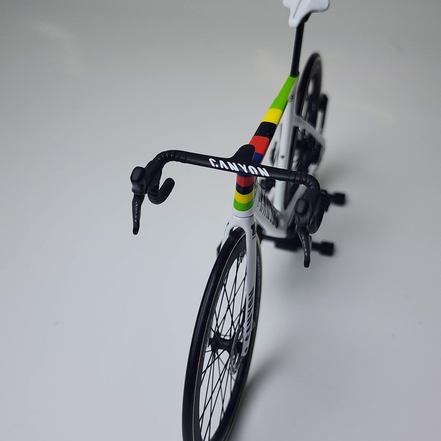 Canyon Aeroad CF SLX CFR 미니어처 모델 1:12 로드바이크 | 친구나 자신을 위한 MVDP 선물 | 축소 모형 맞춤형 초현실적
