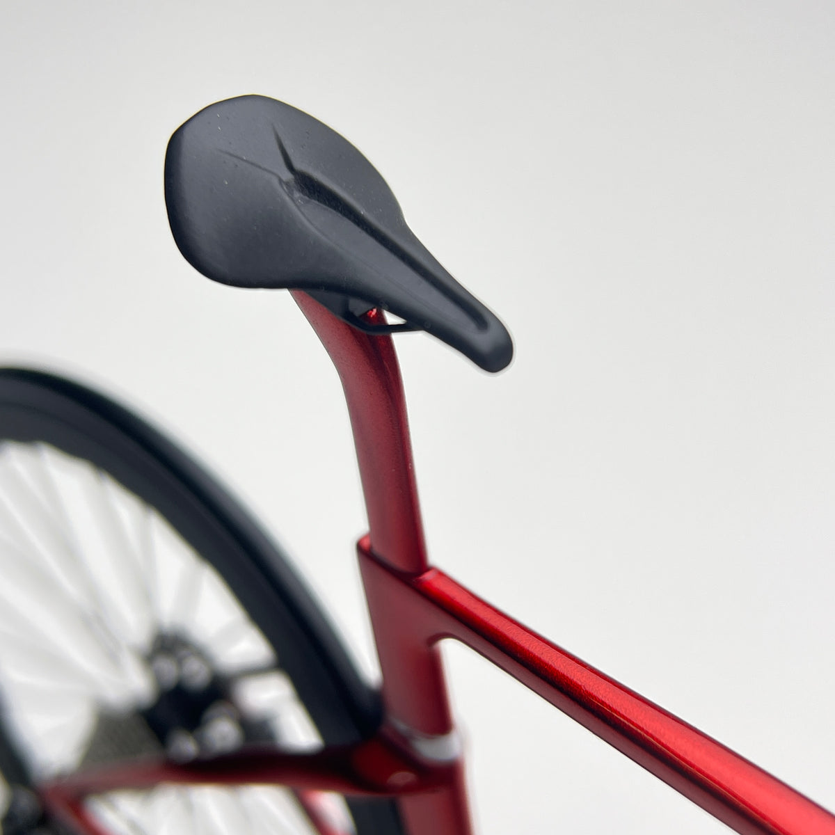 Pinarello Dogma F Stary Red Miniature Model 1:12 Roadbike | Scale Models | Custom-Made Miniatures Model