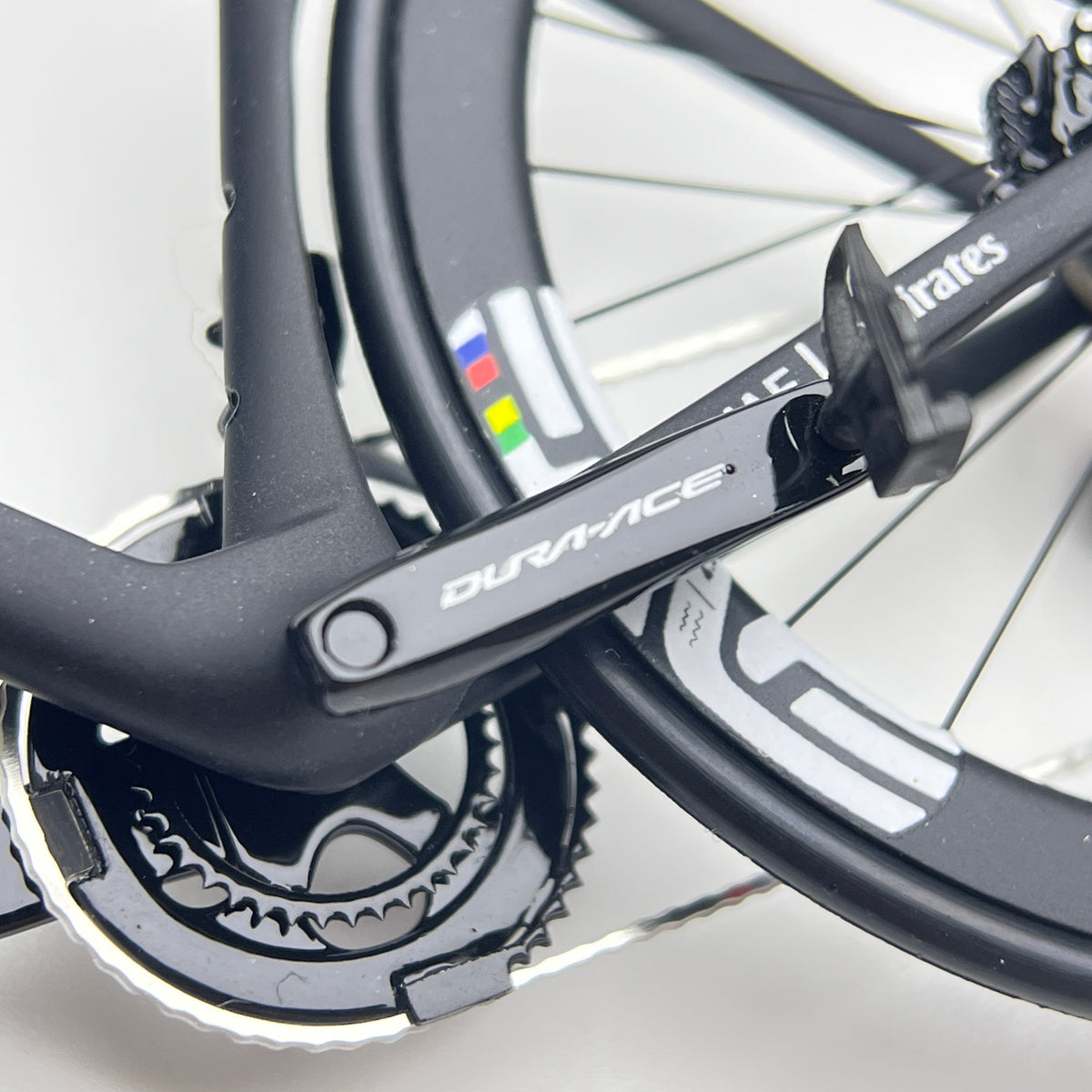 Bianchi Oltre XR4 Specialissima Miniatures Modèle 1:12 Vélo de route | Cadeau pour votre compagnon ou vous-même | Modèle réduit | Ultra réaliste sur mesure