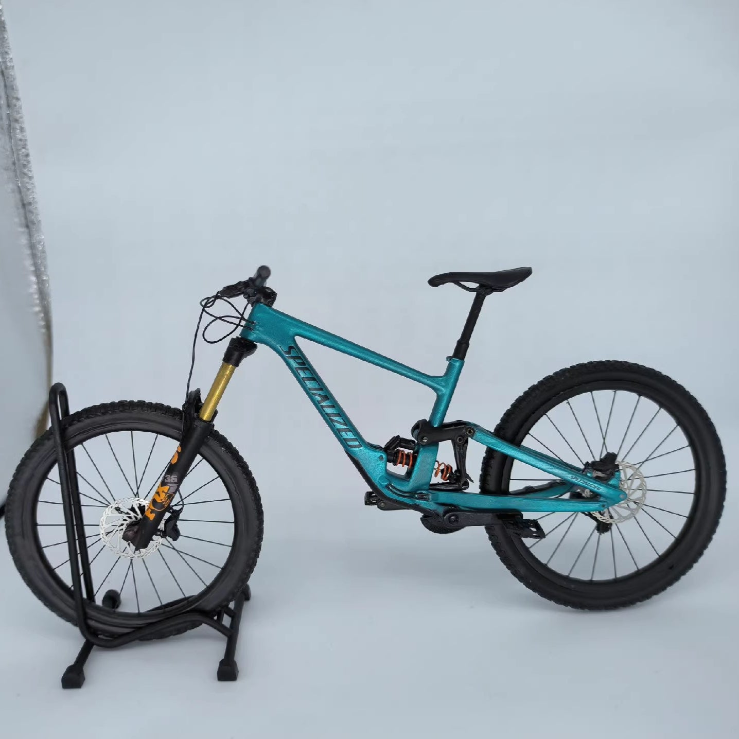 Mini Vélo De Course En Métal échelle 1:6 - Décoration Bureau Ou Collection - Longueur 24 Cm, Avec Chaîne Et Suspension