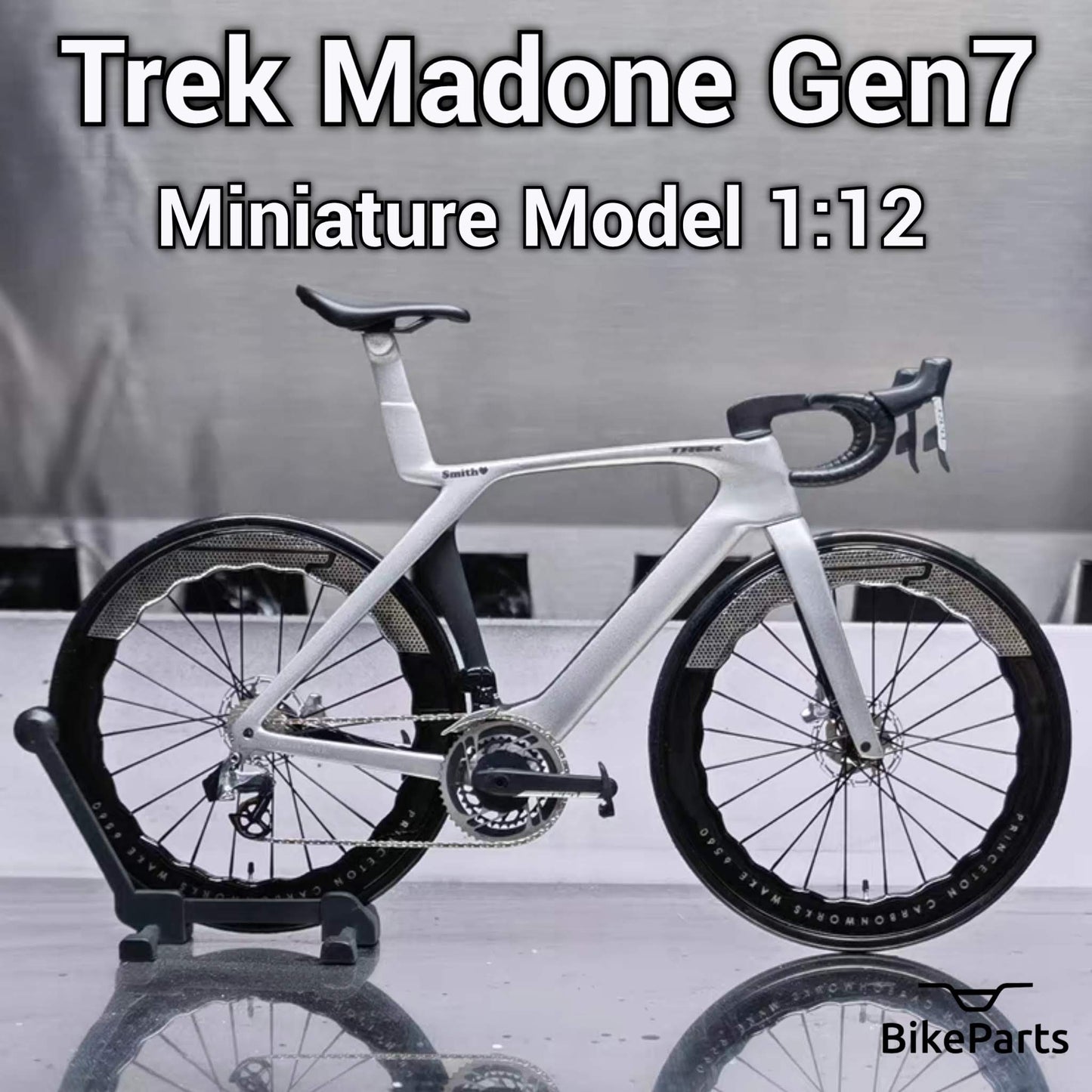 Trek Madone Gen 6 7 Miniatures Model 1:12 Roadbike | Present till din partner eller dig själv | Skalmodell | Skräddarsydd ultrarealistisk