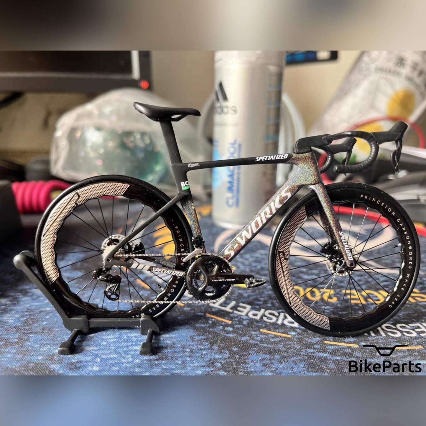 Specialized Miniatures Model 1:12 Sworks SL7 SL8 Venge Aethos Roadbike | Dárek pro vašeho kamaráda nebo sebe v měřítku modelu