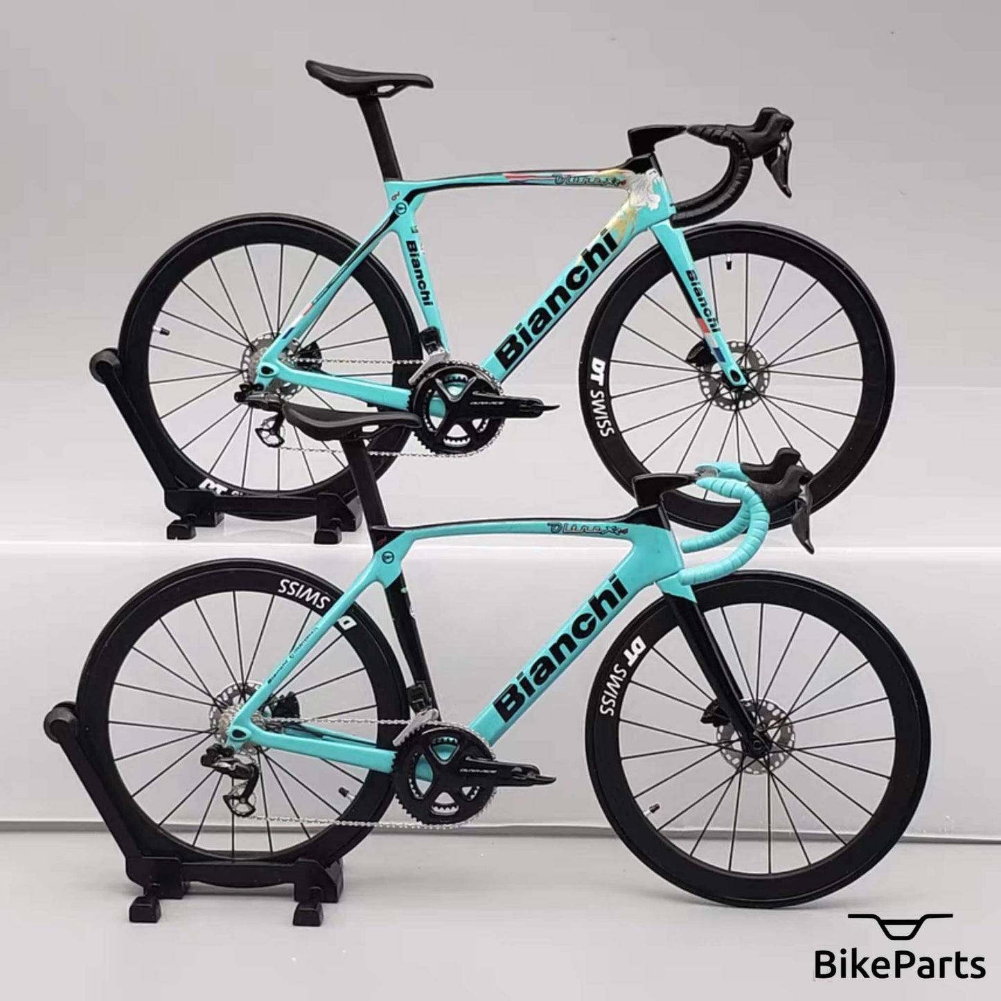 Bianchi Oltre XR4 Specialissima Miniaturmodell 1:12 Rennrad | Geschenk für deinen Partner oder dich selbst | Maßstabsgetreues Modell | Maßgeschneidert, ultrarealistisch