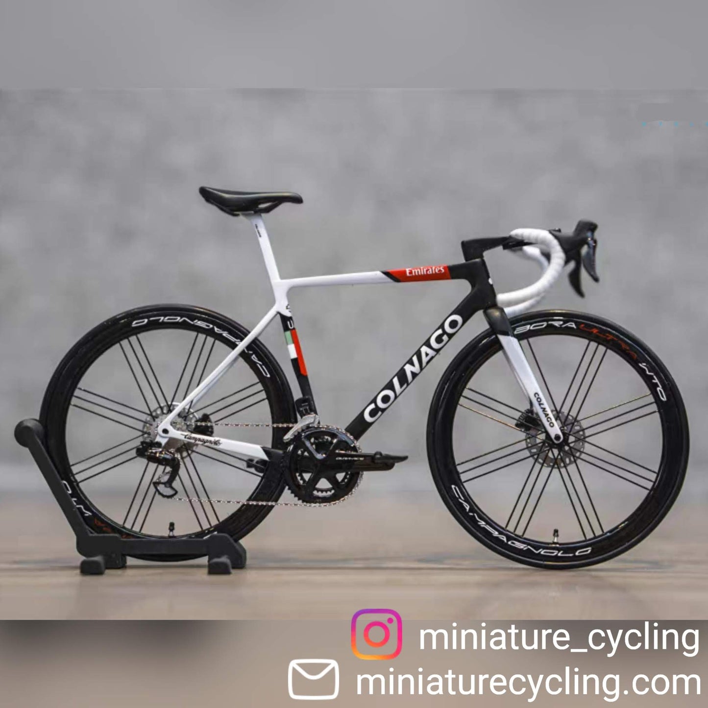 Colnago V3RS modello in miniatura 1:12 ultra realistico | Pogacar TDF 2022 Emirati Arabi Uniti