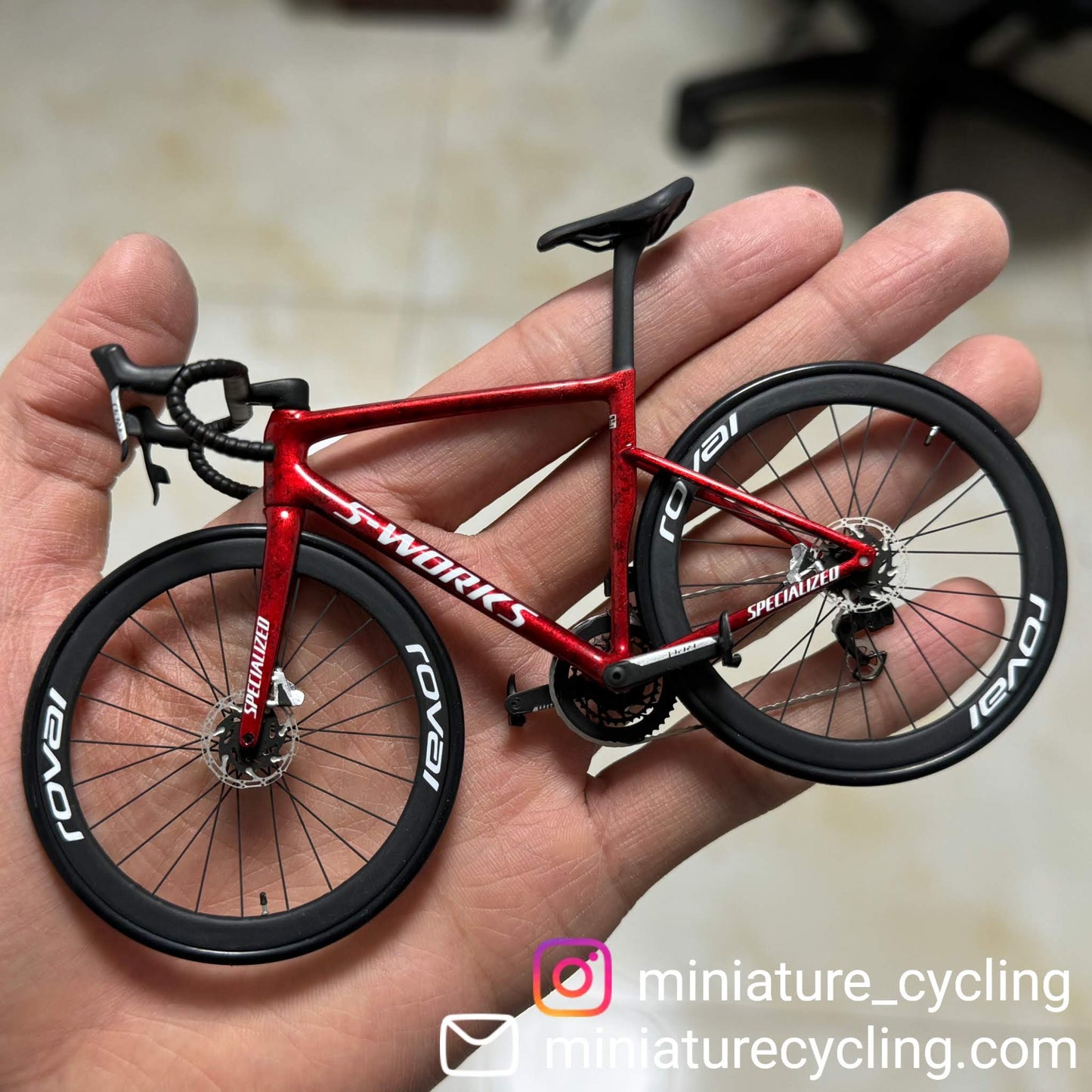 Specialized Miniatures Model 1:12 Sworks SL7 SL8 Venge Aethos Roadbike | Present till din kompis eller dig själv Skalmodell