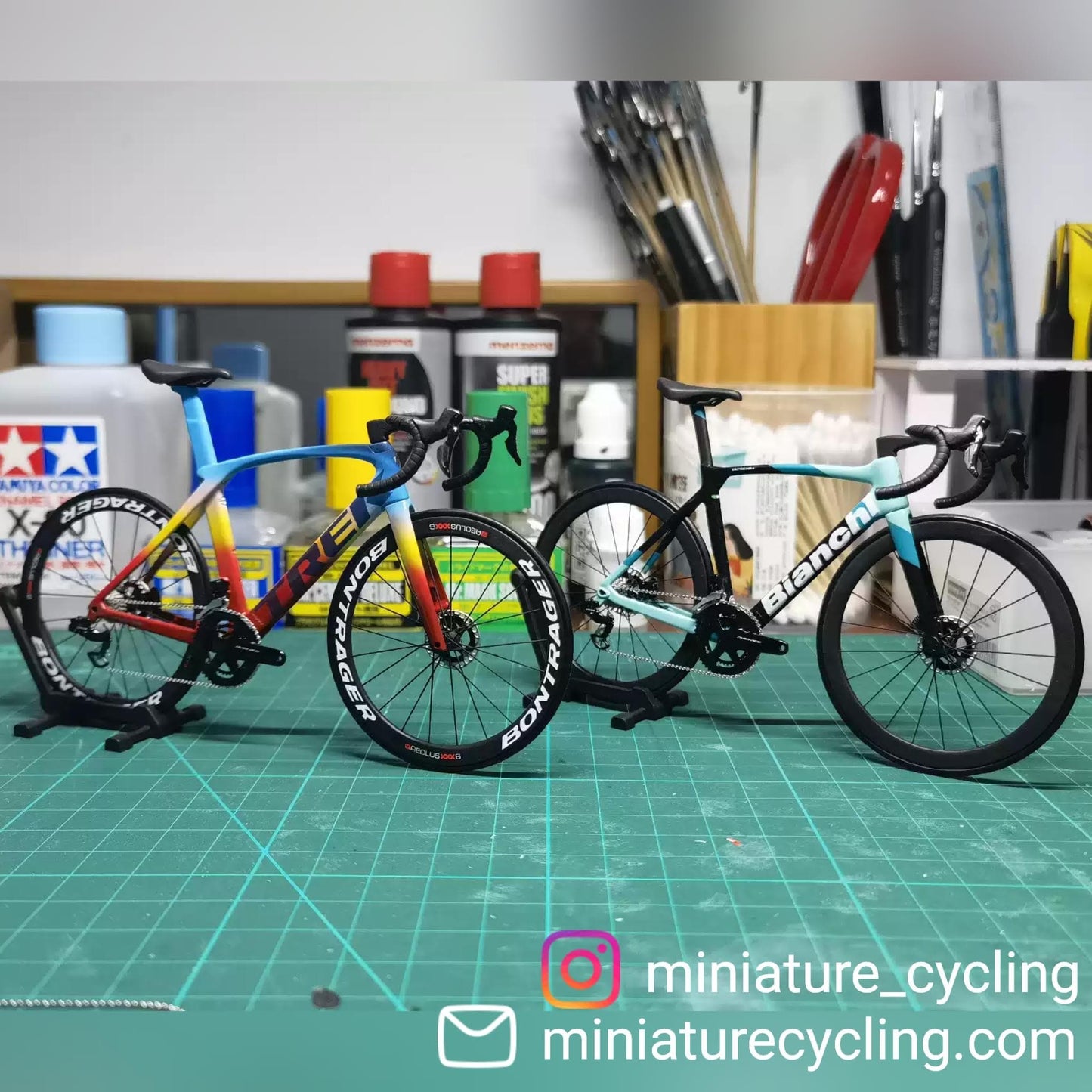 Trek Madone Gen 6 7 Miniatures Model 1:12 Roadbike | Present till din partner eller dig själv | Skalmodell | Skräddarsydd ultrarealistisk