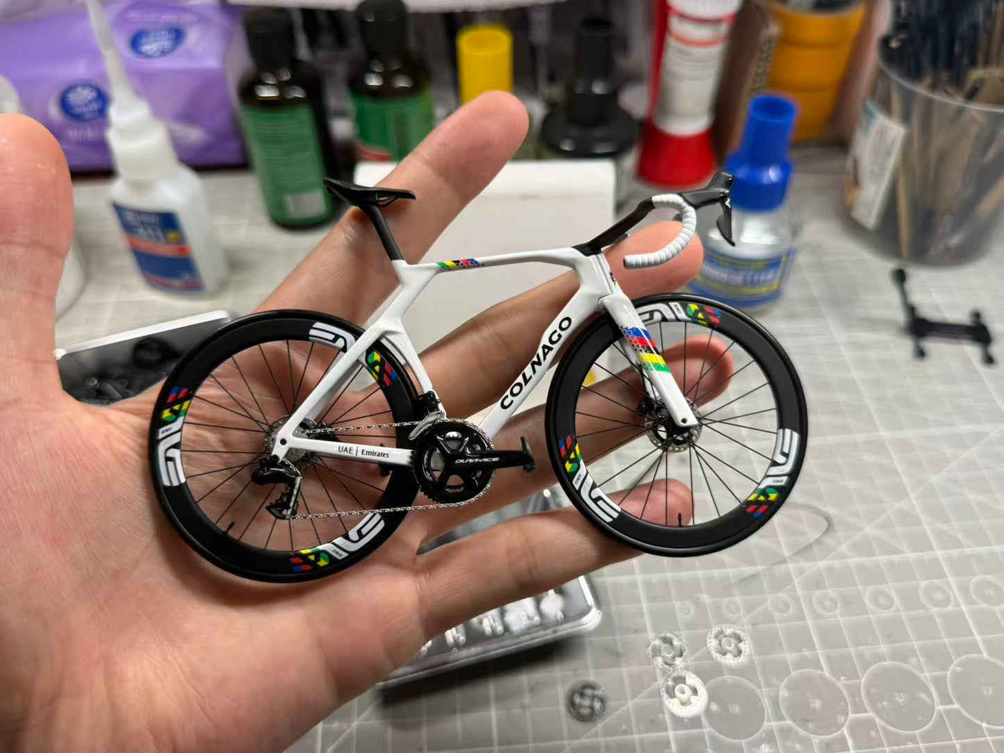 Bianchi Oltre XR4 Specialissima 미니어처 모델 1:12 로드바이크 | 친구나 자신을 위한 선물 | 스케일 모델 | 맞춤형 초현실적