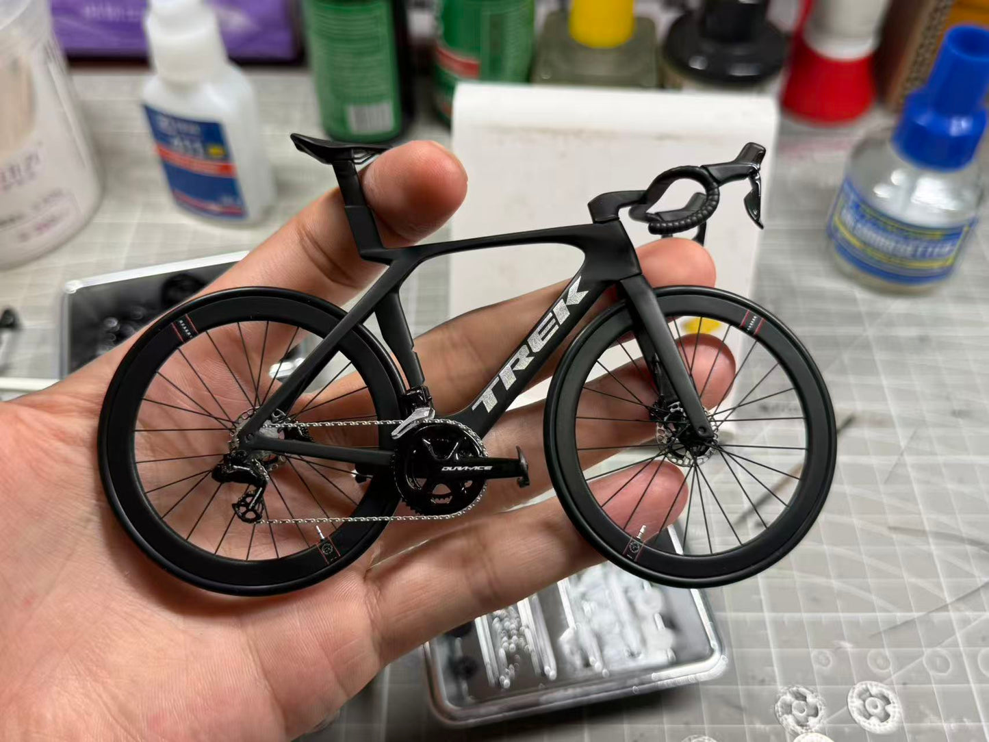 Trek Madone Gen8 Black Miniatures Model 1:12 Roadbike  | Scale Models | Dura Ace Reserve Wheelset Custom-Made Ultra Realistic