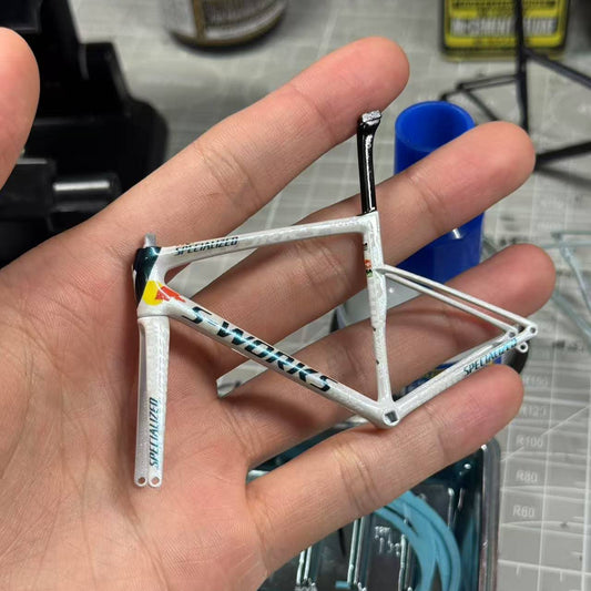 Specialized Tarmac SL8 LTD Red Bull BORA Hansgrohe Edition Miniatures Model 1:12 | Redbull Sworks Roadbike | Scale Models